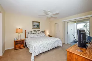 437 Cerromar Ln, Venice, FL 34293 - Photo 11