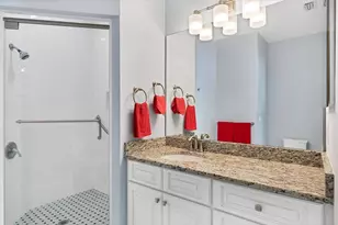 18 Golf View Dr, Englewood, FL 34223 - Photo 27