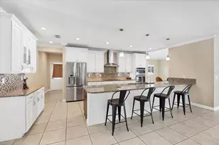 18 Golf View Dr, Englewood, FL 34223 - Photo 21