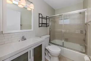 1234 Pinebrook Way, Venice, FL 34285 - Photo 21