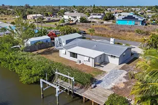 1073 Alston Ln, Englewood, FL 34223 - Photo 31