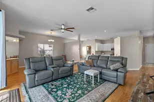 4494 Del Sol Blvd S, Sarasota, FL 34243 - Photo 9