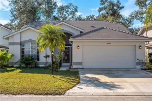 4494 Del Sol Blvd S, Sarasota, FL 34243 - Photo 1