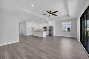 9 Bunker Pl, Rotonda West, FL 33947 - Photo 13