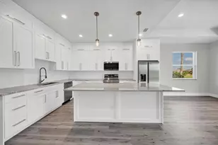 9 Bunker Pl, Rotonda West, FL 33947 - Photo 15