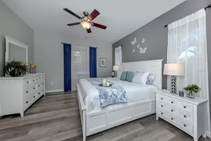 1367 Still River Dr, Venice, FL 34293 - Photo 5