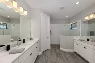 236 Corsano Dr, Nokomis, FL 34275 - Photo 9