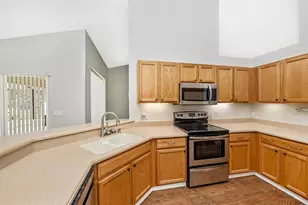 8181 Rocliff Ave, North Port, FL 34287 - Photo 11