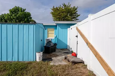 21543 Kenyon Avenue, Port Charlotte, FL 33952 - Photo 27