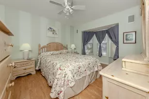 561 Clubside Cir, Venice, FL 34293 - Photo 17