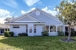 561 Clubside Cir, Venice, FL 34293 - Photo 25
