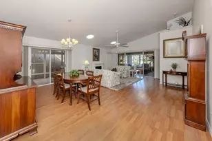 561 Clubside Cir, Venice, FL 34293 - Photo 3