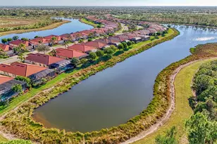 10415 Medjool Dr, Venice, FL 34293 - Photo 59