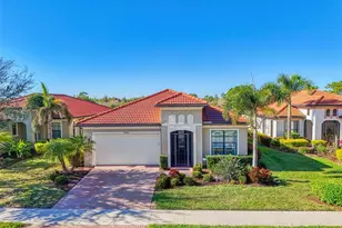 10415 Medjool Dr, Venice, FL 34293 - Photo 3