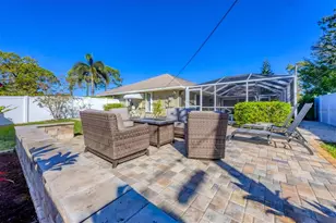 931 Piedmont Rd, Venice, FL 34293 - Photo 7