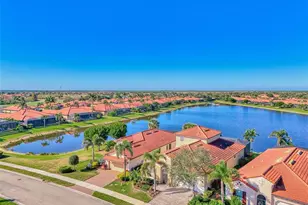 23692 Waverly Cir, Venice, FL 34293 - Photo 5