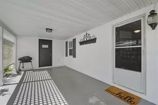 588 Circlewood Dr, Venice, FL 34293 - Photo 37