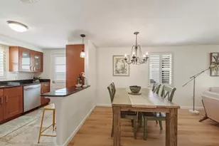 588 Circlewood Dr, Venice, FL 34293 - Photo 7