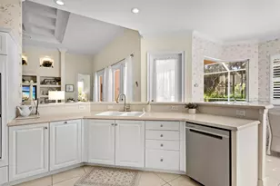 4374 Via Del Villetti Dr, Venice, FL 34293 - Photo 17