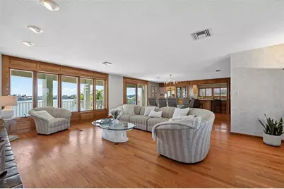 5840 Balao Way S, Saint Pete Beach, FL 33706 - Photo 11