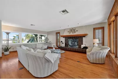 5840 Balao Way S, Saint Pete Beach, FL 33706 - Photo 13