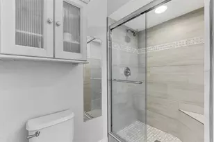 1716 Fountain View Cir, Venice, FL 34292 - Photo 35