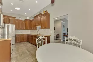 1716 Fountain View Cir, Venice, FL 34292 - Photo 25