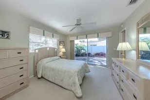 738 Serata St, Venice, FL 34285 - Photo 9