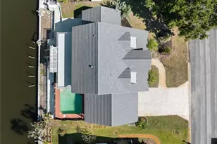 318 Oakwood Cir, Englewood, FL 34223 - Photo 73