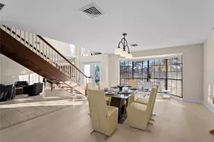 318 Oakwood Cir, Englewood, FL 34223 - Photo 17