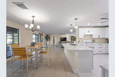 318 Oakwood Circle, Englewood, FL 34223 - Photo 23