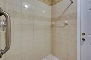 229 S Quincy Rd, Venice, FL 34293 - Photo 13