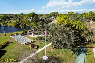 426 Pendleton Dr, Venice, FL 34292 - Photo 45