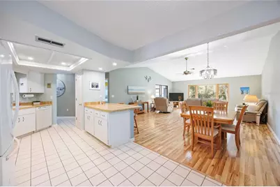 426 Pendleton Drive, Venice, FL 34292 - Photo 15