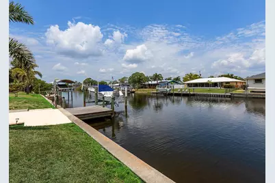 18302 Burkholder Circle, Port Charlotte, FL 33948 - Photo 37