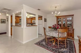 1704 Lakeside Dr, Venice, FL 34293 - Photo 15