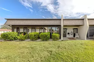 1704 Lakeside Dr, Venice, FL 34293 - Photo 31