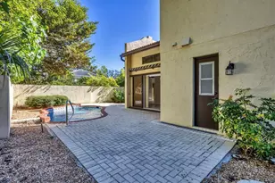 440 Palmetto Ct, Venice, FL 34285 - Photo 27