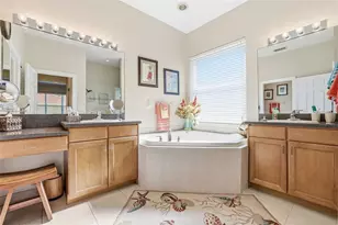 15767 Crystal Waters Dr, Wimauma, FL 33598 - Photo 11