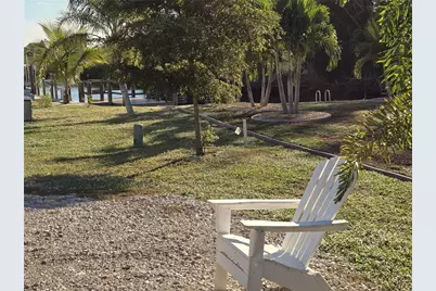 424 Hatchett Creek Road, Venice, FL 34285 - Photo 5