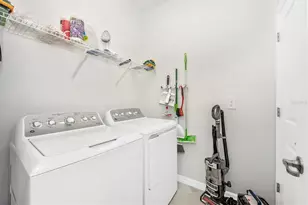 17770 Boracay Ct, Venice, FL 34293 - Photo 39