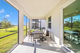 17700 Boracay Ct, Venice, FL 34293 - Photo 47