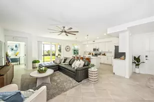 17700 Boracay Ct, Venice, FL 34293 - Photo 11