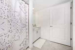 17700 Boracay Ct, Venice, FL 34293 - Photo 41