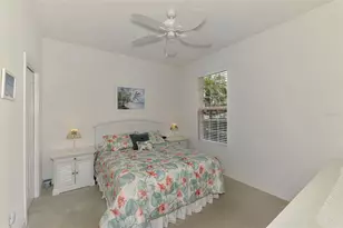 371 Capulet Dr, Venice, FL 34292 - Photo 37