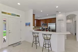 371 Capulet Dr, Venice, FL 34292 - Photo 15