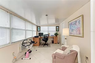 35 Castle Dr, Nokomis, FL 34275 - Photo 13