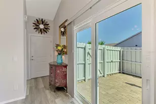 710 Ironwood Dr, Venice, FL 34292 - Photo 11