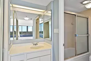 770 S Palm Ave, Sarasota, FL 34236 - Photo 15