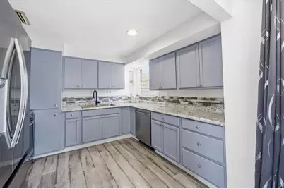 5755 Oxalis Road, Venice, FL 34293 - Photo 11